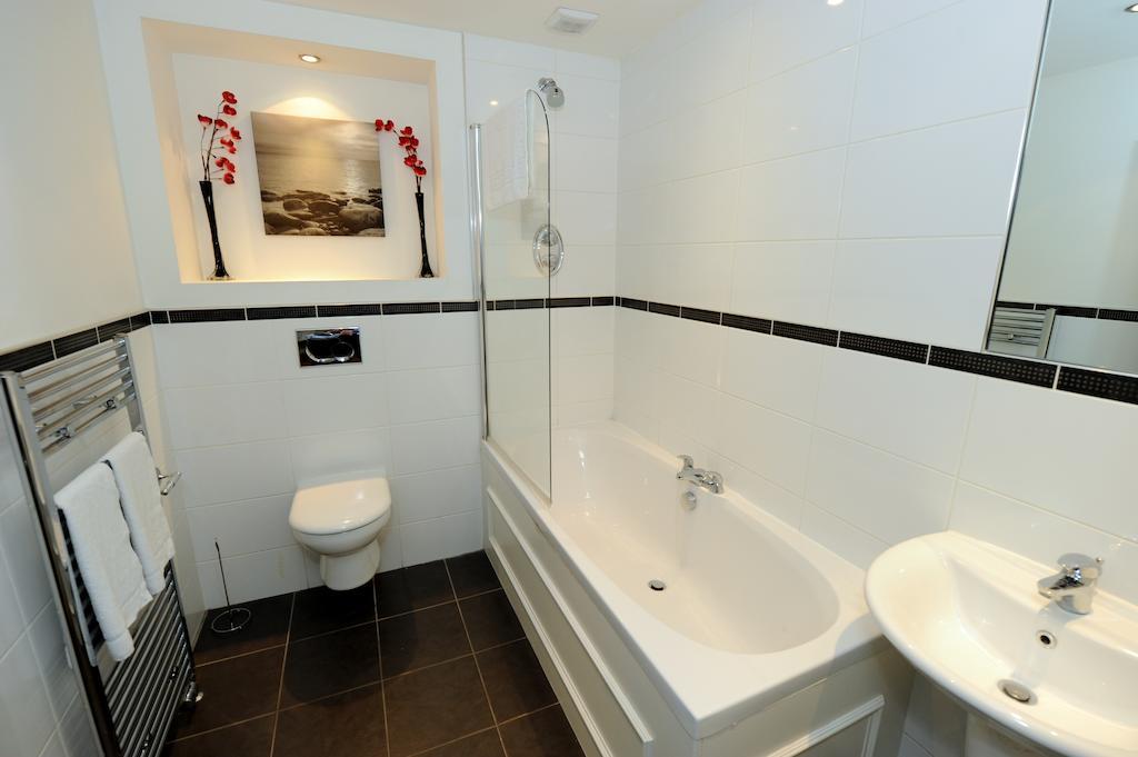 Parkhill Luxury Serviced Apartments - City Centre Apartments แอเบอร์ดีน ห้อง รูปภาพ